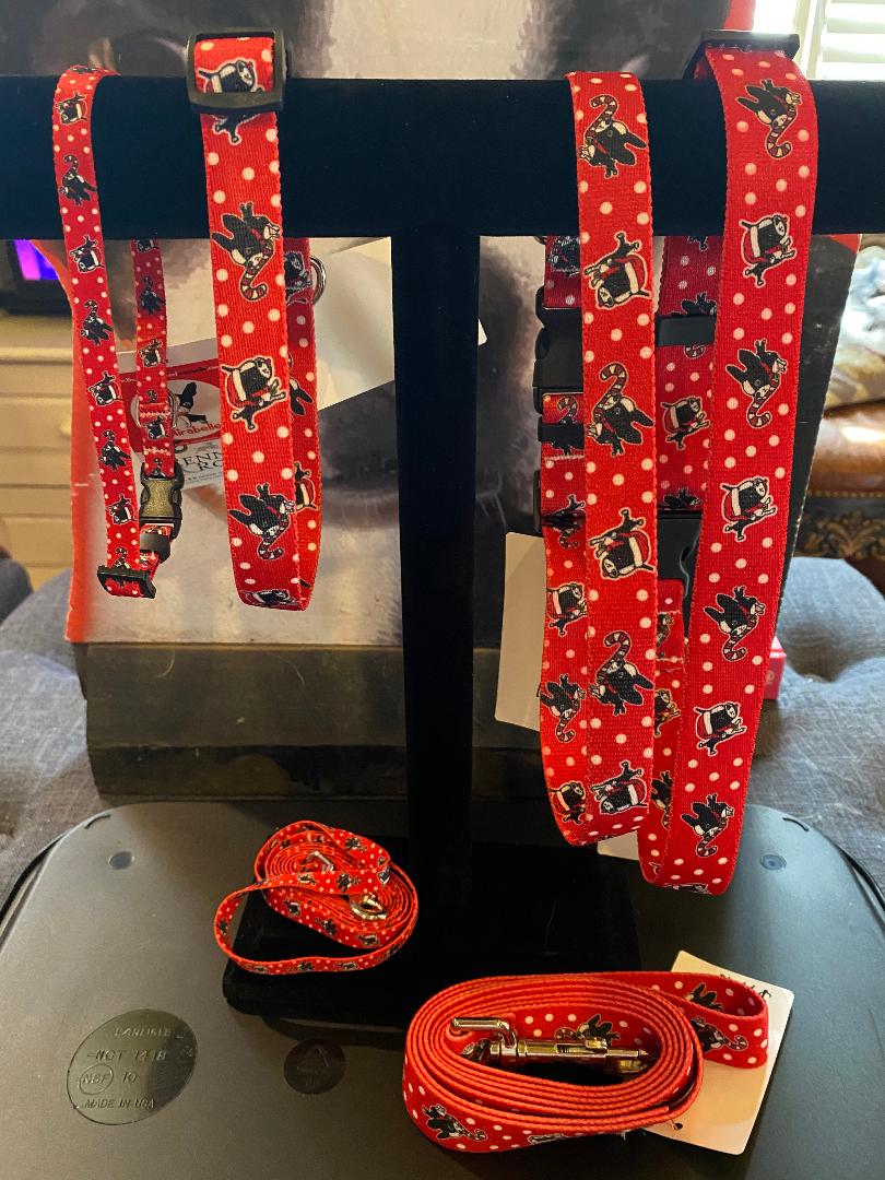 Mirabelle Holiday Dog Collars and Leashes - Red Polka Dots